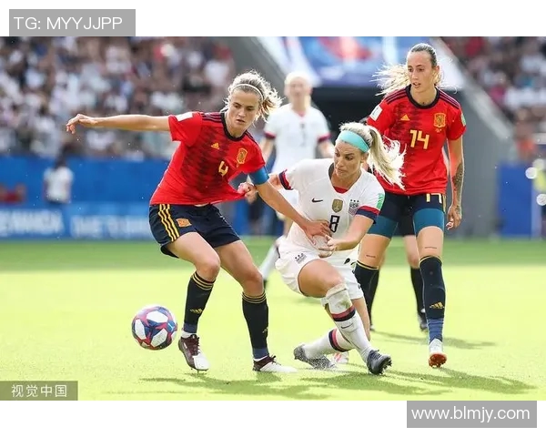 加拿大女队与瑞典女队激战正酣谁能在这场对决中胜出 加拿大女队与瑞典女队激战正酣谁能在这场对决中胜出