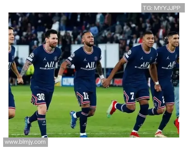 欧超杯激战在即球迷期待顶级球队巅峰对决的精彩瞬间